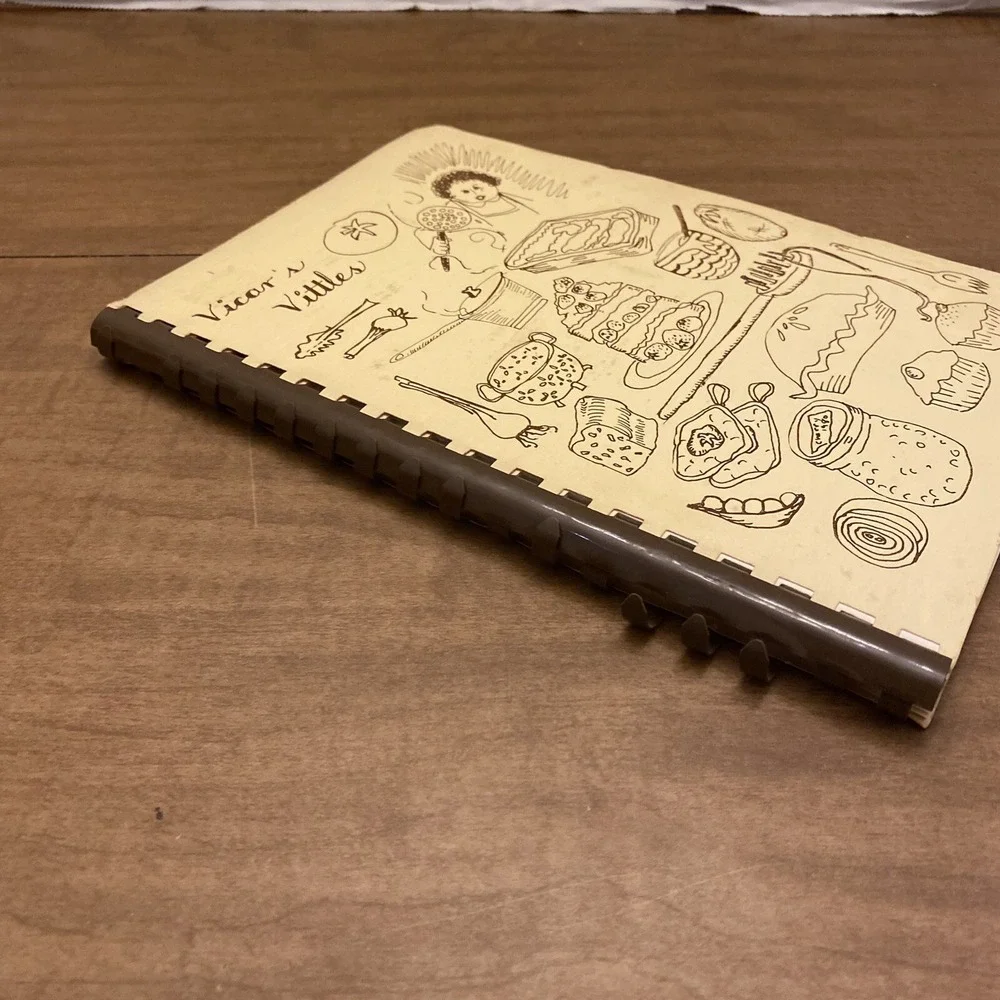 VTG Saint James Episcopal Church Regional Cookbook Vicar’s Vittles Mansfield PA